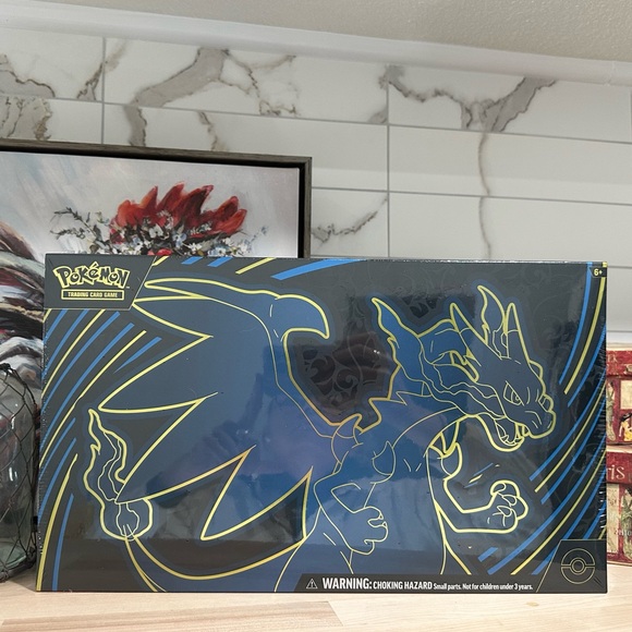 New! Pokémon TCG: Mega Charizard X ex Ultra-Premium Collection - Picture 1 of 10